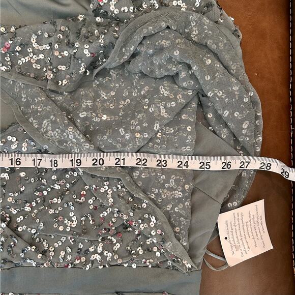 NWT Elegant Silver Sequin Kimono-Sleeve Cocktail Formal Evening Gown 3X 24 - Picture 9 of 10